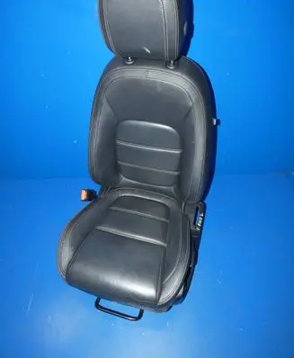 Jaguar F-Pace Front driver seat 