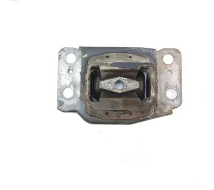 Ford Mondeo MK IV Engine mount bracket 6G917M121AC 6G917M121BC 7G917M121BA