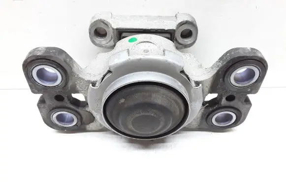Volvo V70 Engine mount bracket 8G9N7M121 8G9N7M121BA