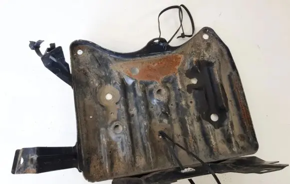 Battery box tray