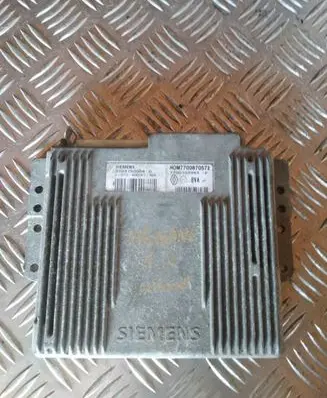 Renault Megane I Engine control unit/module S103750004D HOM7700870572 7700103983F