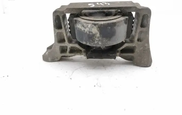 Ford Focus C-MAX Engine mount bracket