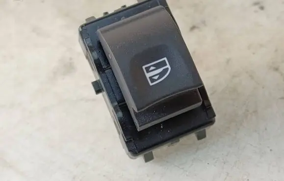 Renault Scenic II - Grand scenic II Electric window control switch 254010003R 006401