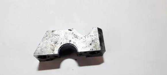 Volkswagen Touareg I Camshaft holder 09e