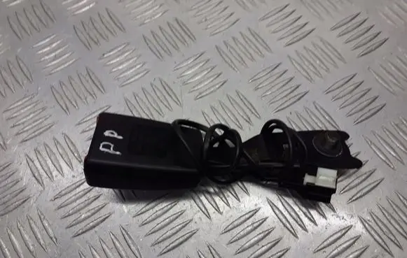Mitsubishi Colt CZ3 Front seatbelt buckle