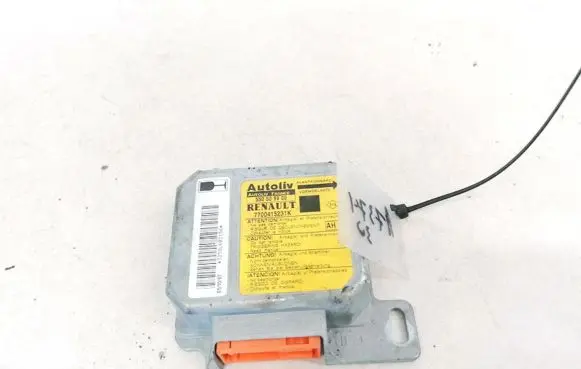 Renault Scenic I Airbag control unit/module 7700415231K 550509900
