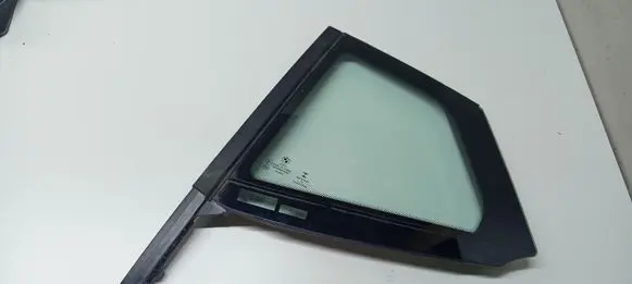 Mini One - Cooper F56 F55 Rear door window glass 43R011564