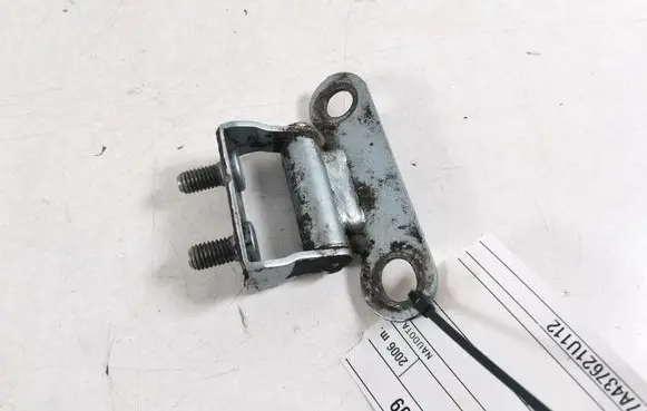 Toyota Corolla Verso AR10 Tailgate/trunk/boot hinge 68810-21050