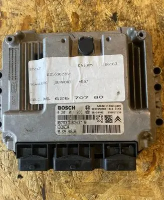 Citroen C4 I Engine control unit/module 9662670780 9653958980 0281011966