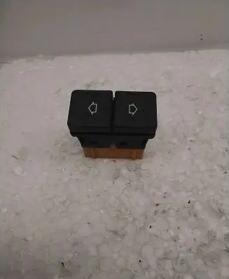 Citroen Xsara Picasso Electric window control switch