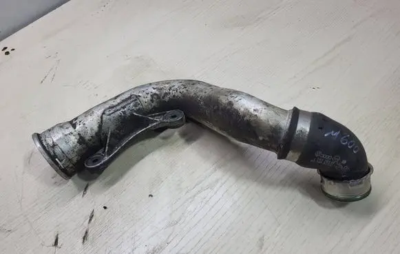 Audi A3 S3 A3 Sportback 8P Intercooler hose/pipe 1K0145762M 1K0145828B
