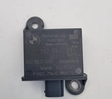 BMW X5 E70 Tire pressure control unit 6771042 51415263 053300101203