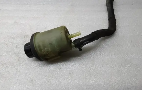 Volvo V60 Power steering fluid tank/reservoir 31302576