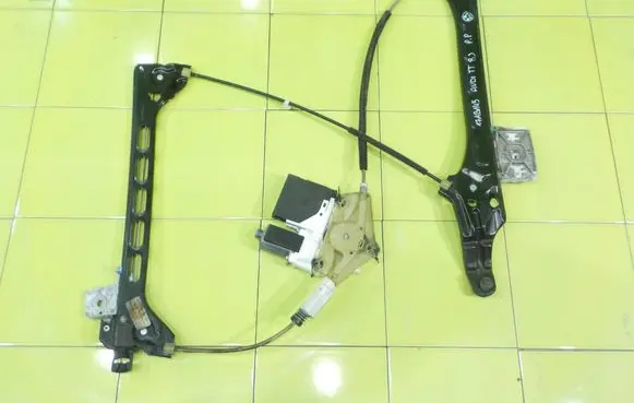 Audi TT TTS Mk2 Front door window regulator with motor 8J0837462D
