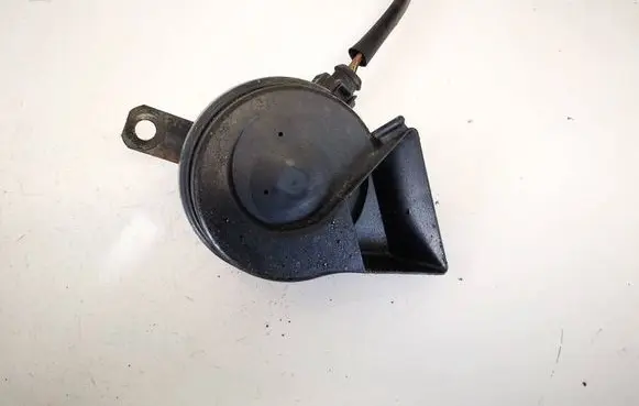Skoda Fabia Mk1 (6Y) Horn signal e1000233