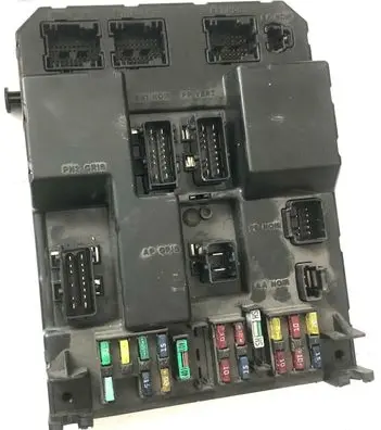 Peugeot 307 Comfort/convenience module 9651196680A