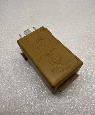 BMW 3 E90 E91 Window control relay 61368384505 V23141B3001X15