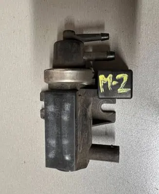 Mitsubishi Colt Vacuum valve A0051535528 05T068