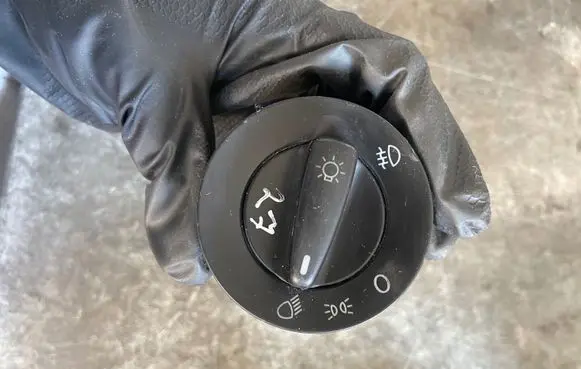 Skoda Fabia Mk2 (5J) Light switch BK73B0941531