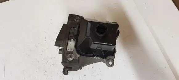 Jaguar XF X250 Fuel pump bracket 9X2Q9A361CA