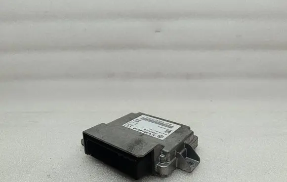 Volkswagen PASSAT B6 Hand brake control module 3C0907801B GN00487375YY 15658301B