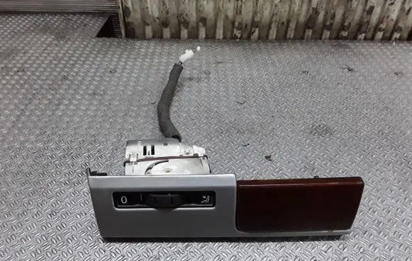 Volkswagen Touareg I Other dashboard part 7L6857239