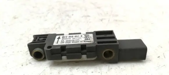 Audi A3 S3 A3 Sportback 8P Airbag deployment crash/impact sensor 8E0959651B 0232J387ZVE 300010041103