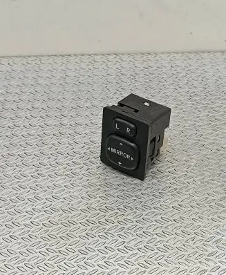 Toyota RAV 4 (XA20) Wing mirror switch 183574 769746C