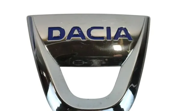 Dacia Duster II Manufacturer badge logo/emblem 628903146RCAREWAY