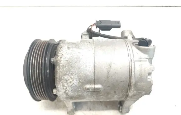 BMW X1 F48 F49 Air conditioning (A/C) compressor (pump)