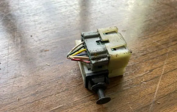 Chrysler Sebring (ST-22 - JR) Sensor