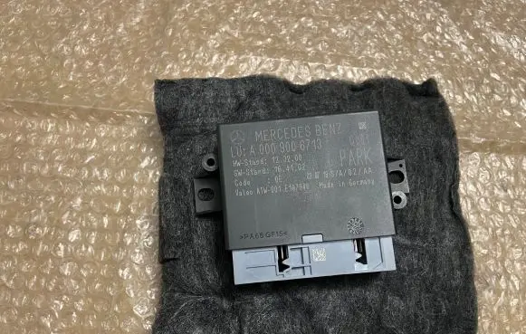 Mercedes-Benz B W246 W242 Parking PDC control unit/module A0009006713 E107946