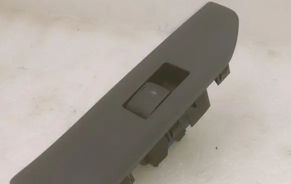Toyota Verso Quarter vent window switch 8481005070 742310F040