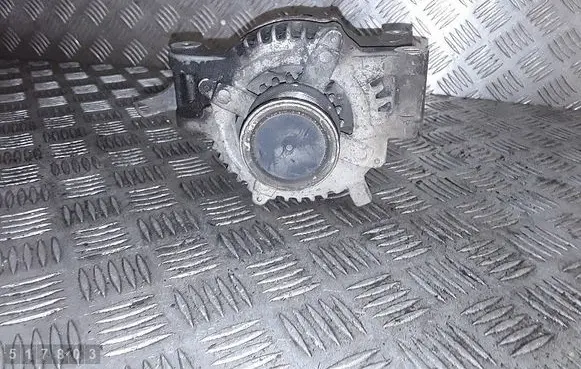 Toyota Avensis T250 Generator/alternator 