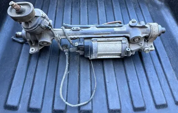 Volkswagen Touran I Steering rack 1K1423051BT 1K1909144J 1T1199018