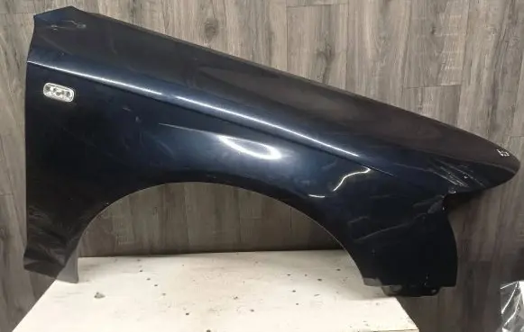 Audi A6 S6 C6 4F Fender