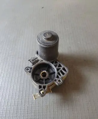 Ford Fusion II Hand brake/parking brake motor DG9C2D250B