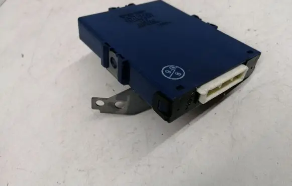 Toyota Prius (XW20) Comfort/convenience module 8911147030 2324005091