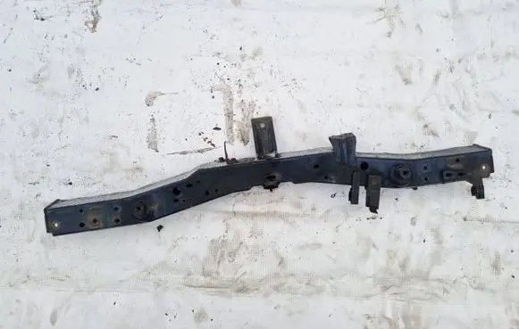 Toyota Avensis T270 Radiator support slam panel