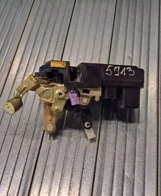 Chrysler Voyager Front door lock