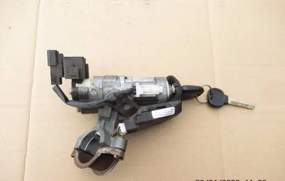 Toyota Yaris Ignition lock 897830D010
