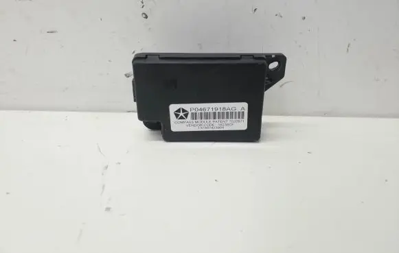 Chrysler Town & Country V Other control units/modules P04671918AG 16238CF