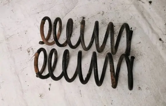 Volvo V50 Rear coil spring