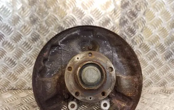 Peugeot 508 Rear wheel hub spindle/knuckle 