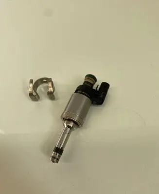 Ford Focus Fuel injector CM5G9F593FA 0261500128