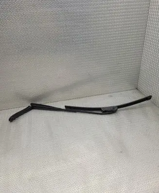 Dacia Duster Front wiper blade arm 288860525R