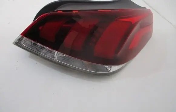 Peugeot 508 Rear/tail lights 9807242880A