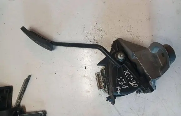 Volvo XC90 Accelerator throttle pedal 30683521 6PV00853715