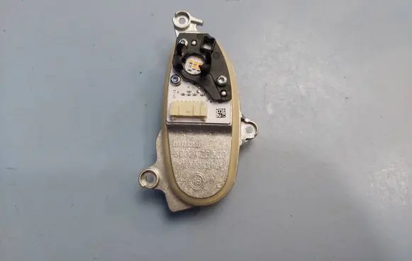 BMW X3 G01 LED ballast control module 63117466109 7466109