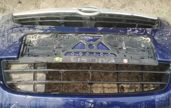 Opel Agila B Front bumper lower grill